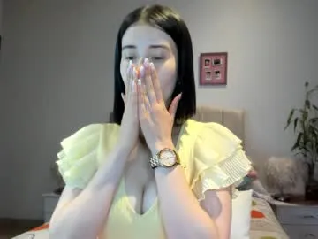 playussoftly – webcam model profile photo Image 8