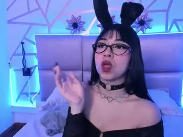 MaddieVixen – webcam model profile photo Image 14