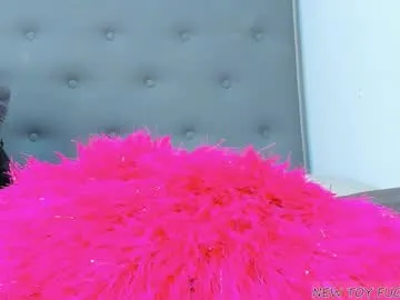 MiaDeliz – webcam model profile photo Image 15