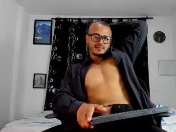 wet_dreamm22 – webcam model profile photo Image 17