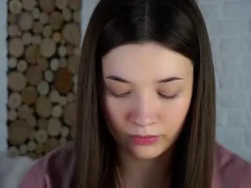 VictoriaMill – webcam model profile photo Image 10