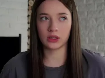 VictoriaMill – webcam model profile photo Image 6