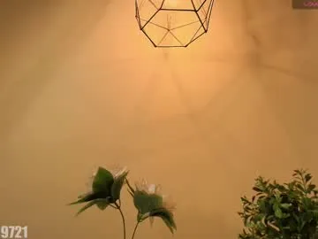 AnyaRain – webcam model profile photo Image 14