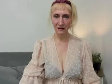 ChloeDurgot – webcam model profile photo Image 5