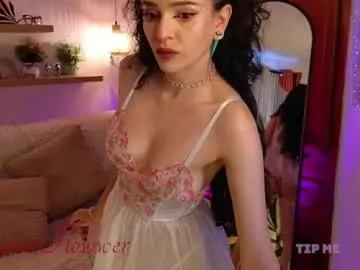 pinkypuppa – webcam model profile photo Image 12