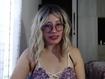 wet_dreamm22 – webcam model profile photo Image 10