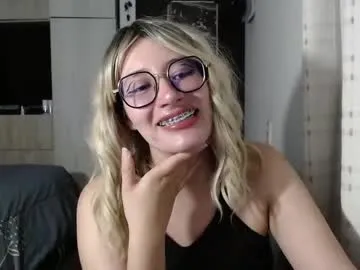 wet_dreamm22 – webcam model profile photo Image 6