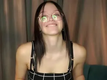 JulietaLake – webcam model profile photo Image 5