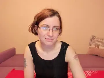 VenusRusell – webcam model profile photo Image 2