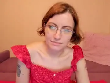 VenusRusell – webcam model profile photo Image 3