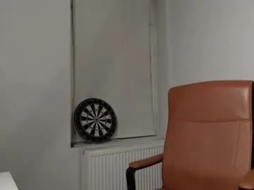 harrietxxx – webcam model profile photo Image 10