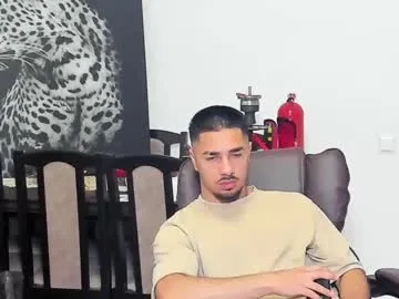 playussoftly – webcam model profile photo Image 9