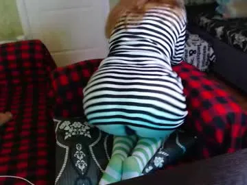 pinkypuppa – webcam model profile photo Image 17