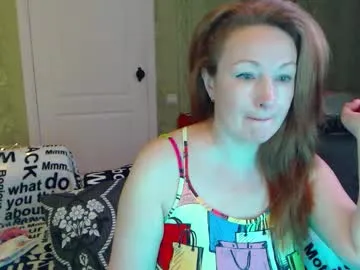 pinkypuppa – webcam model profile photo Image 2