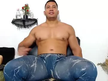 allen_clark – webcam model profile photo Image 5