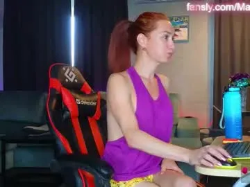 yummy_erika – webcam model profile photo Image 9