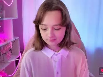 YingBao – webcam model profile photo Image 3