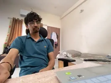 maty_star – webcam model profile photo Image 10