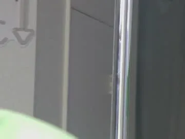 wet_dreamm22 – webcam model profile photo Image 6