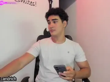 heathimogene – webcam model profile photo Image 13