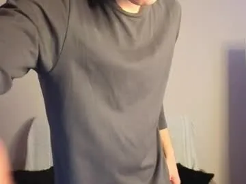 loving_ladies – webcam model profile photo Image 11