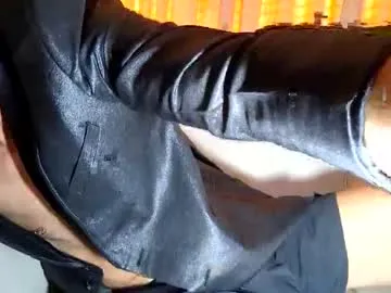 loving_ladies – webcam model profile photo Image 10