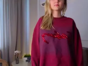 bright_diamonds_054 – webcam model profile photo Image 10