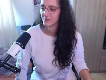 _your_fenka_ – webcam model profile photo Image 5