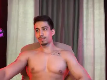 ululante – webcam model profile photo Image 9