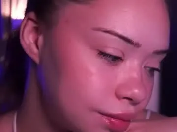 ChloeCerisse – webcam model profile photo Image 19