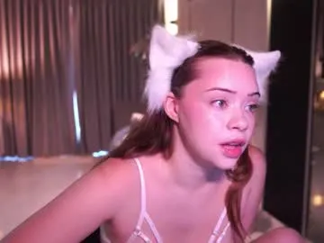 ChloeCerisse – webcam model profile photo Image 5