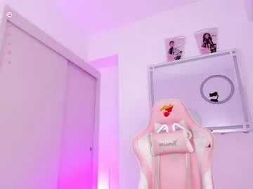 wet_dreamm22 – webcam model profile photo Image 3