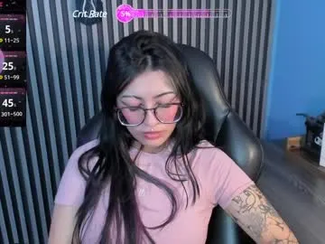 miadevine_ Image 2