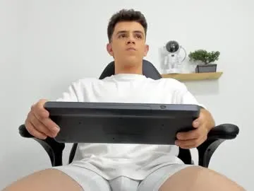 wet_dreamm22 – webcam model profile photo Image 13