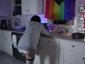 leyla_cb – webcam model profile photo Image 2