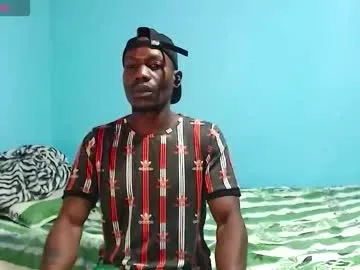 denlover – webcam model profile photo Image 2