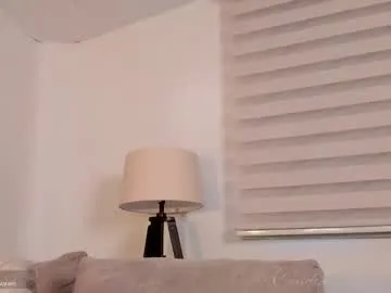 Missy – webcam model profile photo Image 9