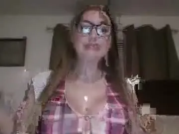 danielavelvet – webcam model profile photo Image 2