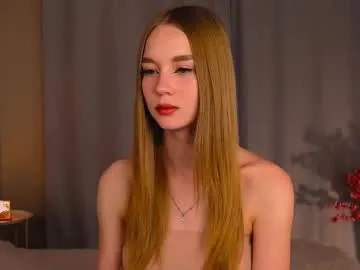 VioletFisher – webcam model profile photo Image 6