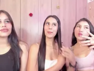 your_dolls – webcam model profile photo Image 17