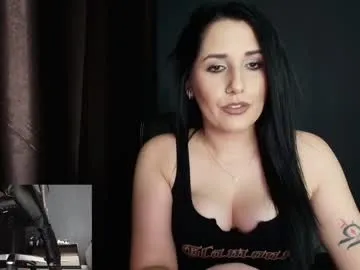 pinkypuppa – webcam model profile photo Image 4