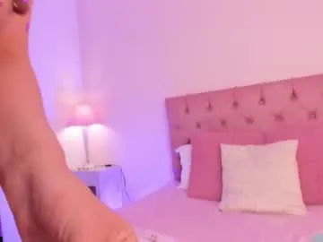 LuluLeblanc – webcam model profile photo Image 13