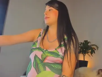 BellaLeen – webcam model profile photo Image 2