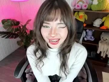 playussoftly – webcam model profile photo Image 11