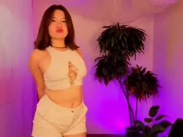 AnniDianna – webcam model profile photo Image 7