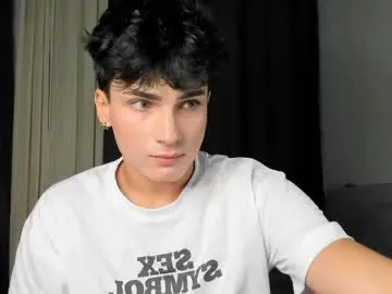 hotbella_ – webcam model profile photo Image 3