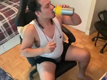 pacho_stormie – webcam model profile photo Image 8