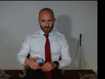 petites_perles – webcam model profile photo Image 10