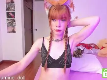 LadyRussell – webcam model profile photo Image 14