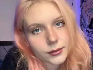 camillabenz – webcam model profile photo Image 14